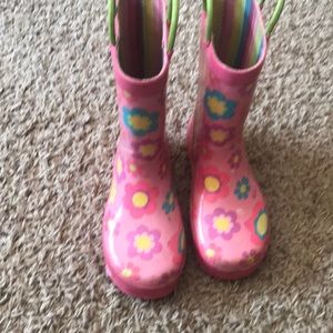 Girls 12-13 Circo rainboots